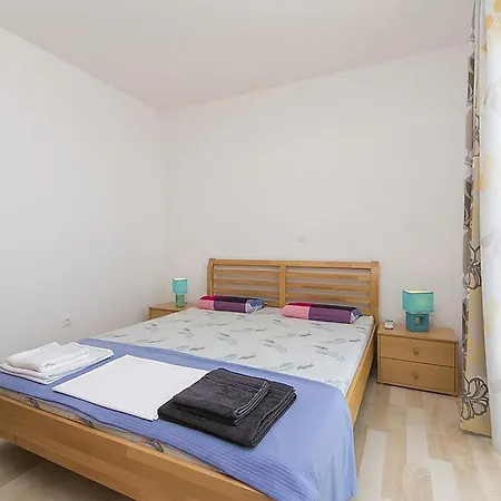 2 Bedroom Awesome In * Brela